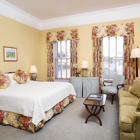 Rosedon Hotel Pembroke المظهر الخارجي الصورة