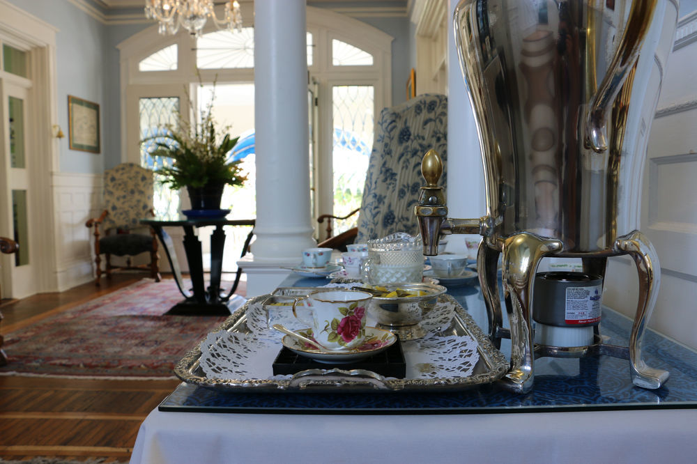 Rosedon Hotel Pembroke المظهر الخارجي الصورة