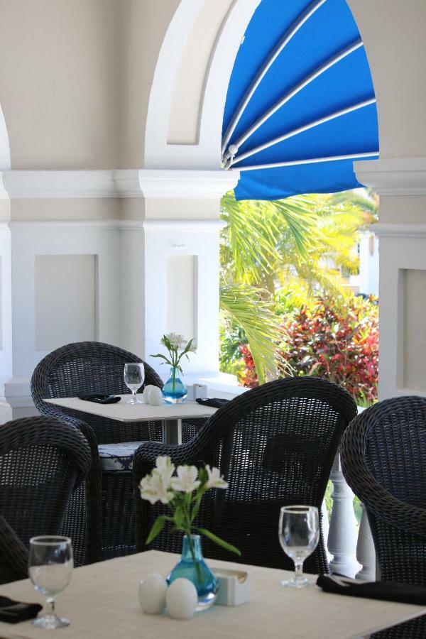 Rosedon Hotel Pembroke المظهر الخارجي الصورة